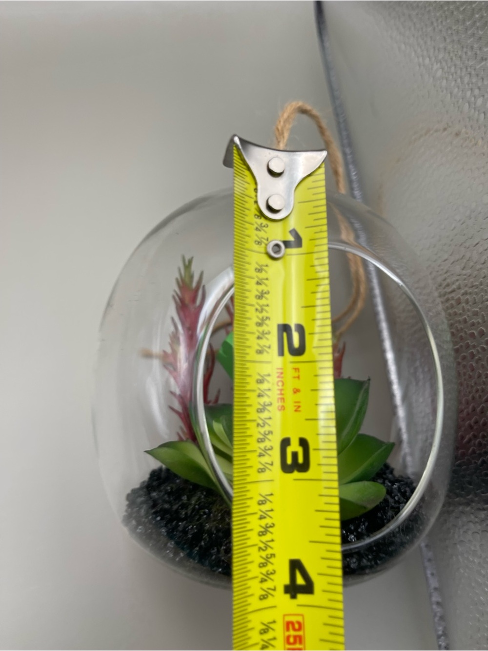 🐸 Happy Place Terrarium – Hanging Glass Decor ☕️📖 - Picture 7 of 8